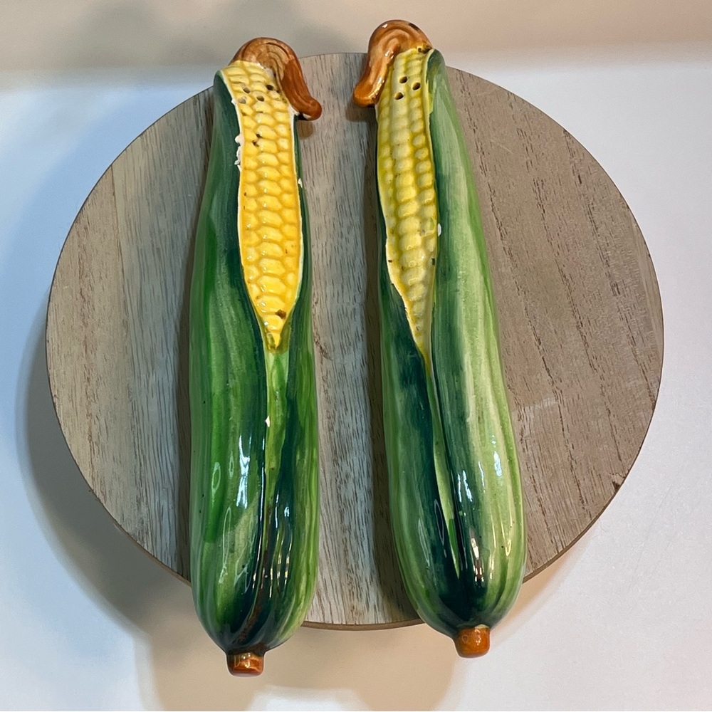 Vintage 9 inch Ear of Corn on the Cob Salt and Pepper Shakers Ucagco Japan